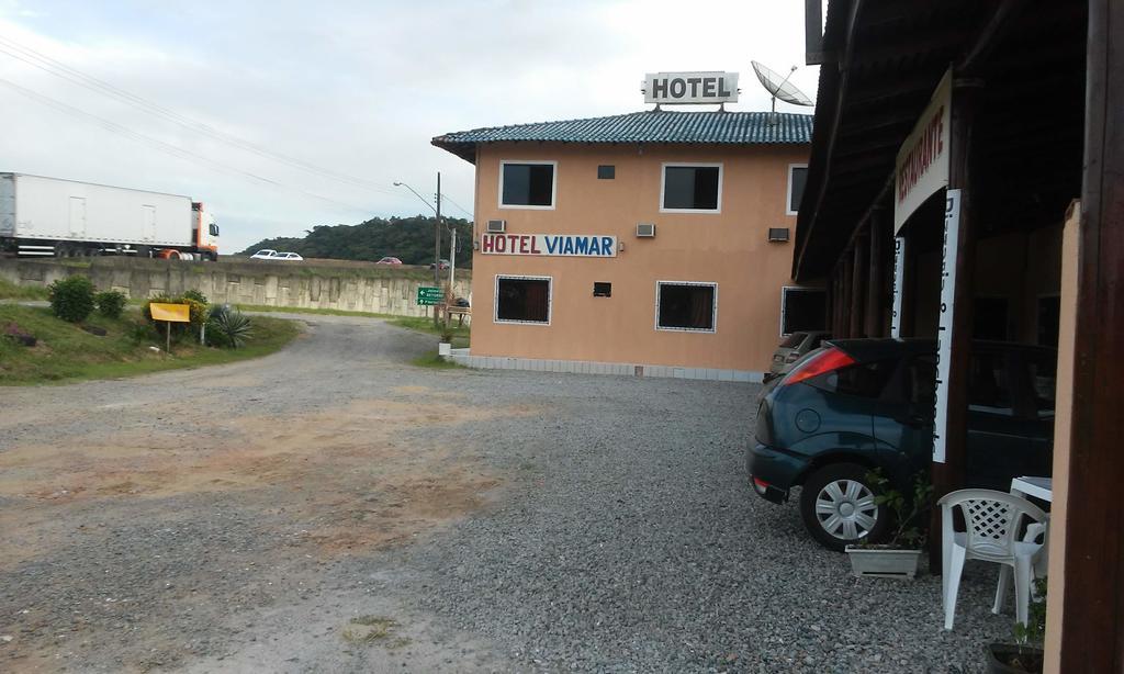 Hotel E Pousada Via Mar Itapocu Exterior foto